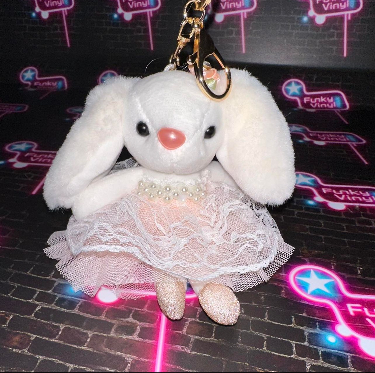 Mini Mouse Funky MINI MOUSE PLUSH – keyring – Funky Vinyl